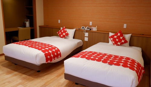 Chambre (with Small Tatami Area)