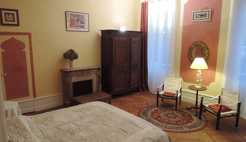 Chambre Triple (Symphonie)