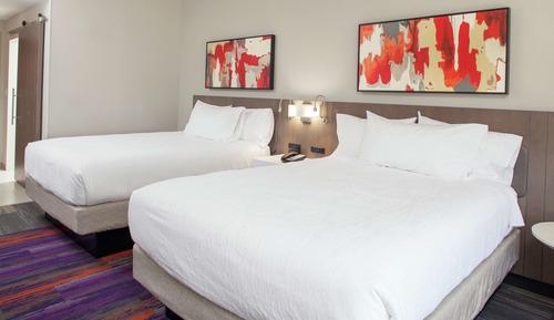 Chambre, 2 grands lits, non-fumeurs (Drinks & Snacks)