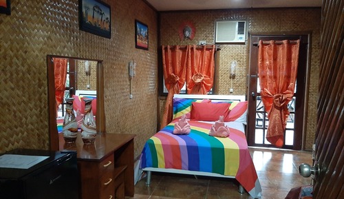 Chambre, salle de bains privée (Terracotta)