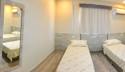 Chambre avec lits jumeaux