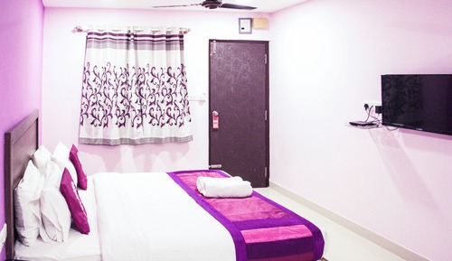 Chambre Double, 1 grand lit