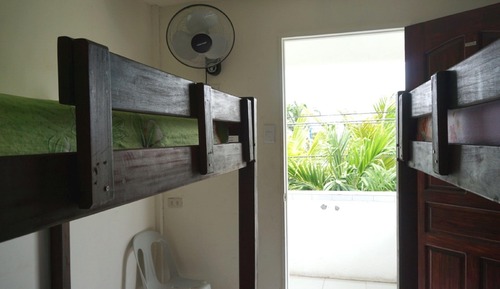 Maison (White, Fan Room)