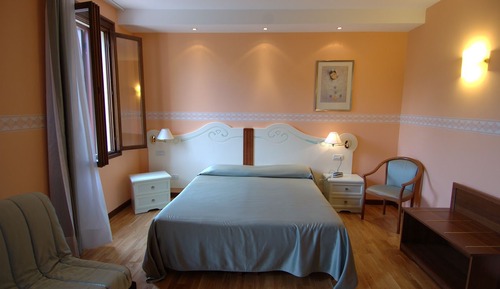 Chambre Double ou avec lits jumeaux