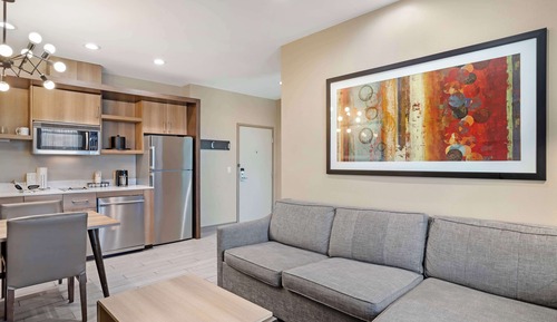 Suite, 1 très grand lit, accessible aux personnes à mobilité réduite, cuisine (with Sofabed)