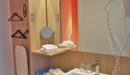 Chambre Triple Affaires