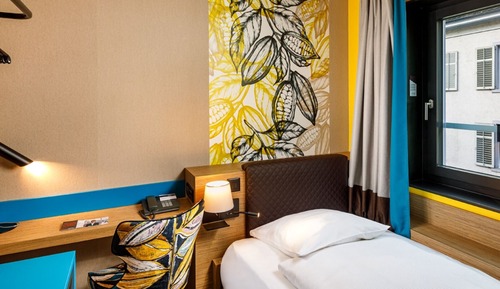 Chambre Simple Supérieure, 1 lit une place