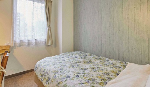 Chambre Simple Standard (Main Building / Lower Floor (1st/2nd))