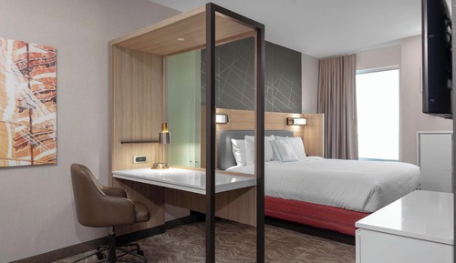 Suite, 1 très grand lit (Hearing Accessible)