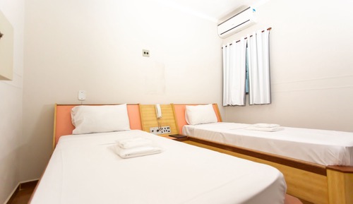 Chambre avec lits jumeaux