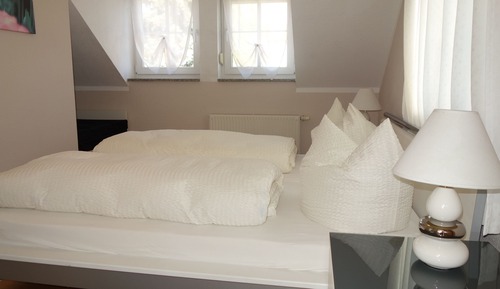 Appartement Standard, salle de bains attenante (Dachgeschoss)