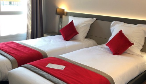 Chambre avec lits jumeaux