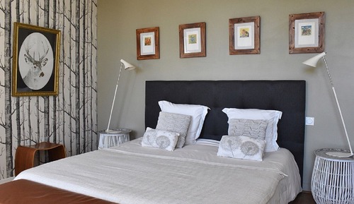 Chambre Triple (Lorsque la Douce Nuit)
