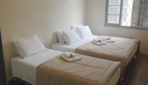 Chambre Triple Confort, 3 lits une place, service de ménage, vue cour intérieure