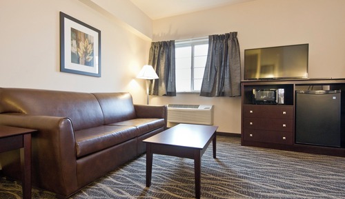 Suite, 1 très grand lit et 1 canapé-lit, non-fumeurs (Jacuzzi)