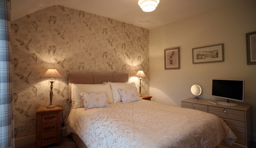 Chambre Double, salle de bains privée