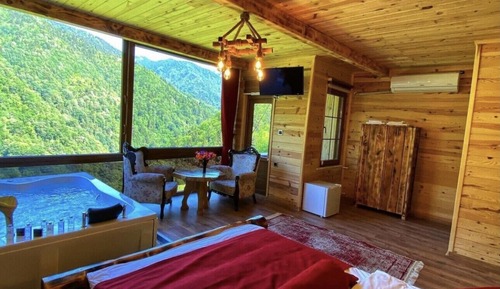 Suite Studio Design, vue montagne