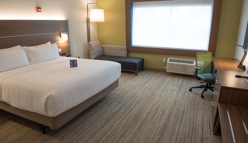Chambre Standard, 1 très grand lit, accessible aux personnes à mobilité réduite (Communications)