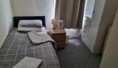 Chambre Simple, 1 lit une place, non-fumeurs