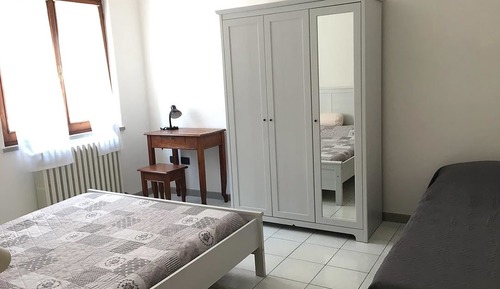 Chambre Double, salle de bains commune