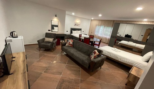 Chambre Quadruple Affaires