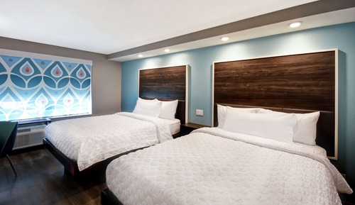 Chambre, 2 grands lits