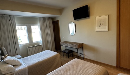 Chambre Triple Standard, vue ville