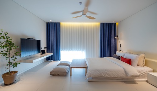 Chambre Double Standard (Randomly assigned)