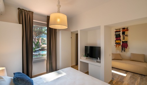 Chambre Familiale, 1 lit double et 1 canapé-lit