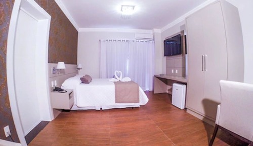 Suite, bain à remous