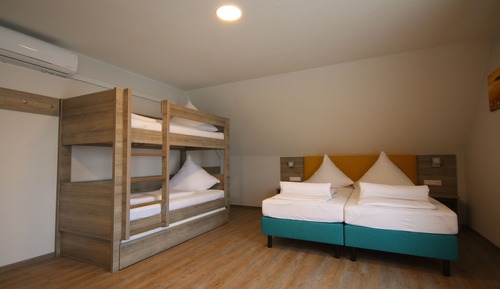 Chambre (Quintuple)