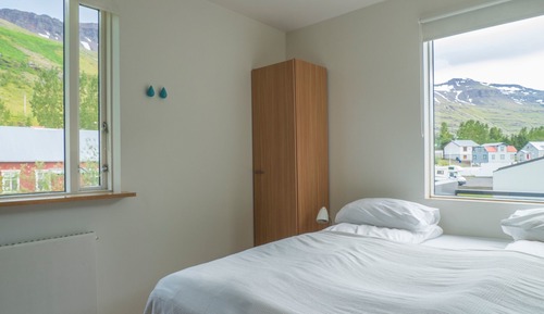 Chambre Double ou avec lits jumeaux, salle de bains commune