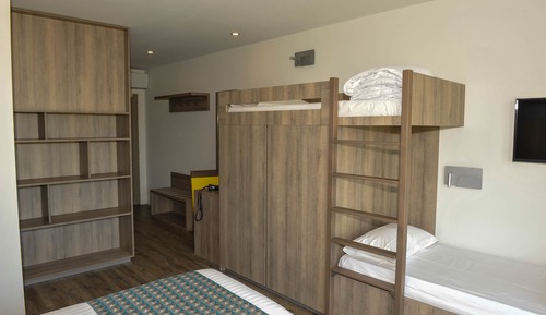 Chambre Quadruple Familiale