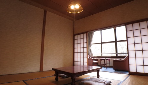 Chambre Tradition, salle de bains commune (Japanese Style 5 People Main Building)