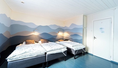 Chambre Double, salle de bains commune