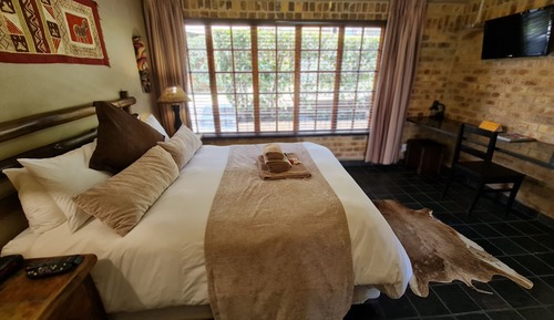 Chalet Supérieur, 2 chambres, patio, côté jardin