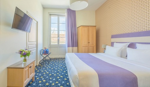 Chambre avec lits jumeaux