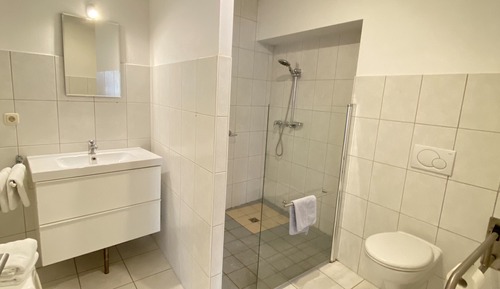 Appartement Familial, accessible aux personnes à mobilité réduite, terrasse