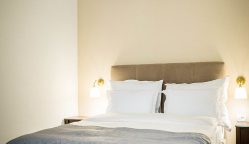 Chambre Double Supérieure, 1 très grand lit, vue jardin