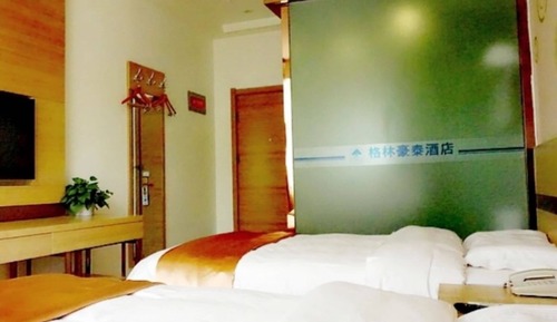 Chambre Supérieure avec lits jumeaux