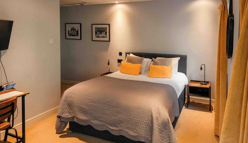 Chambre Double Signature