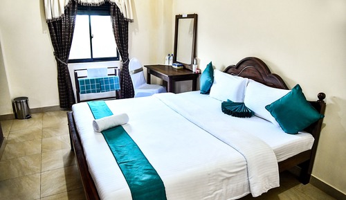 Chambre Double Deluxe, 1 très grand lit, vue montagne