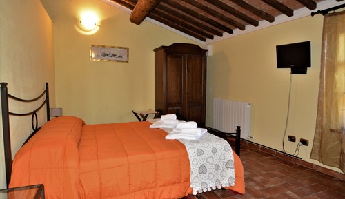 Chambre Double, salle de bains privée
