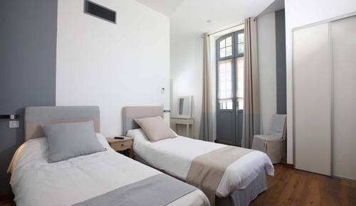 Chambre avec lits jumeaux