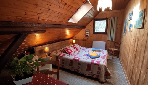 Chambre Double ou avec lits jumeaux, salle de bains privée, vue montagne (Arechettaz)