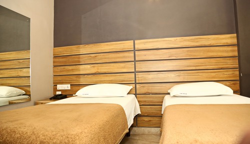 Chambre Classique, 1 lit double, vue ville