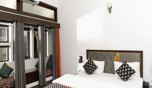 Suite Deluxe, 1 grand lit, vue jardin