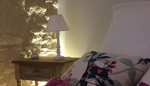 Chambre Double Confort, salle de bains attenante, vue jardin (Rosa)