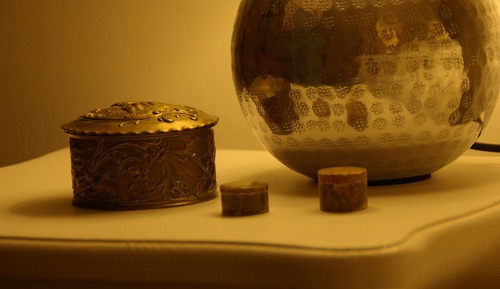 Chambre Triple Confort, salle de bains attenante, vue jardin (Ninon)