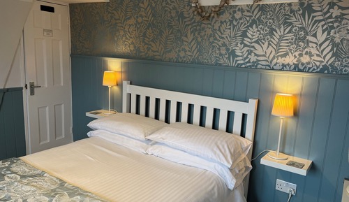 Chambre Double (Room 6)